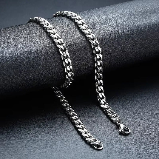Double Cuban Chain Black Pendant